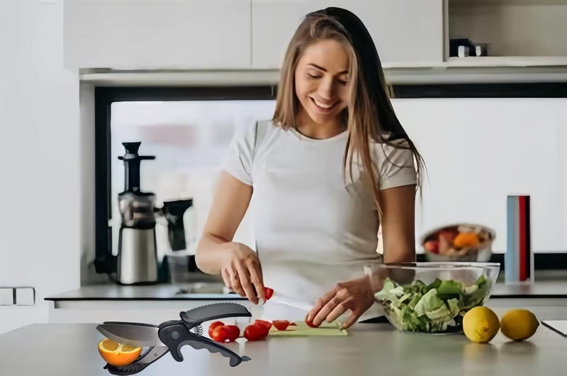 TLIOCAS Kitchen Salad Scissors with Salad Forks for Chop n Mix Salad,Salad Cutting Tool Cut and Toss Dual Blade Salad Chopper Scissors,Multifunction Vegetable Salad Making Kit with Cutter n Mixing Fork - Image 3